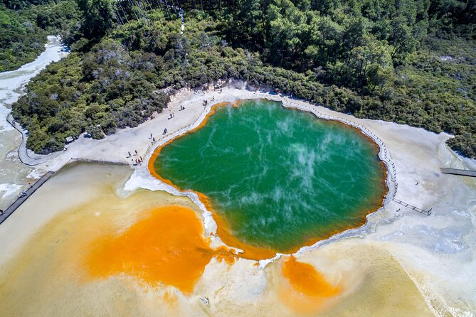2 Day Tour Auckland to Hobbiton, Waitomo, Rotorua and Taupo - Taupo and the crater lake