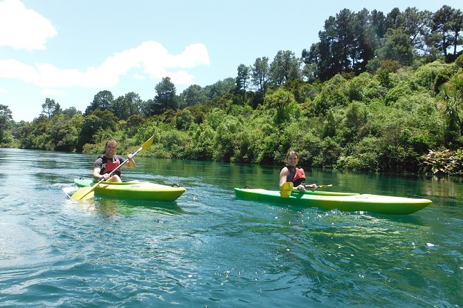 2-Hour Waikato River Guided Kayak Trip from Taupo - A calm start at Spa Road in Taupo