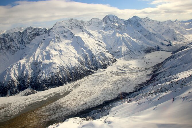 25-Minute Helicopter flight including an alpine landing - Who will enjoy this experience most
