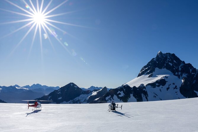 2hr Scenic Milford Sound Flight with Landing - 201 - Landing on snow, ice, or an alpine site
