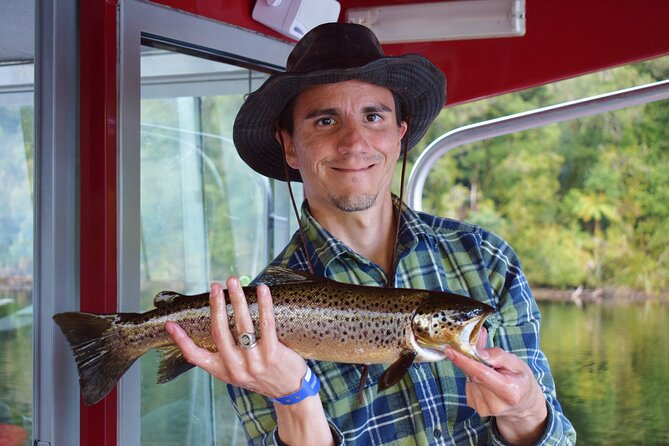 3-Hour Fishing Charter Experience at Franz Josef Glacier - Who gets the best value from this trip