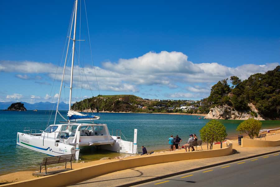 Abel Tasman National Park: Cruise, Walk & Sailing Tour - Key points at a glance