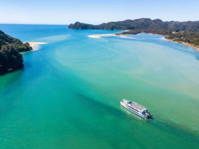 Sea Shuttle Cruise and Walking Tour Combo