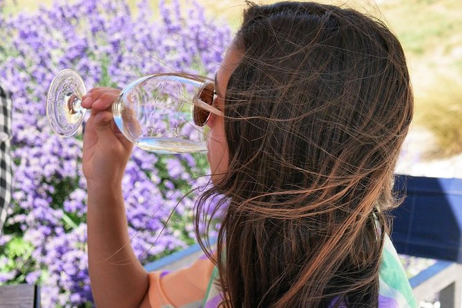 Afternoon Boutique Wine Tour - Pinot Noir and up to 15 pours