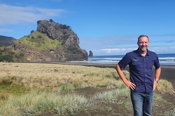 Afternoon Piha Beach and Rainforest Tour from Auckland - What the guide adds to the drive