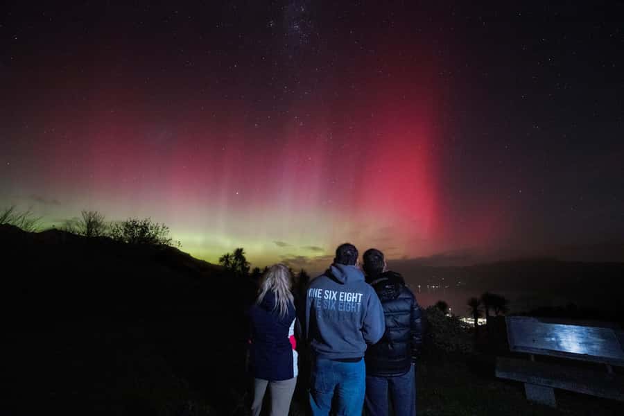 Akaroa: Stargazing Tour with 2 Telescopes & Souvenir Photos - The 10-inch Dobsonian: direct views through the eyepiece
