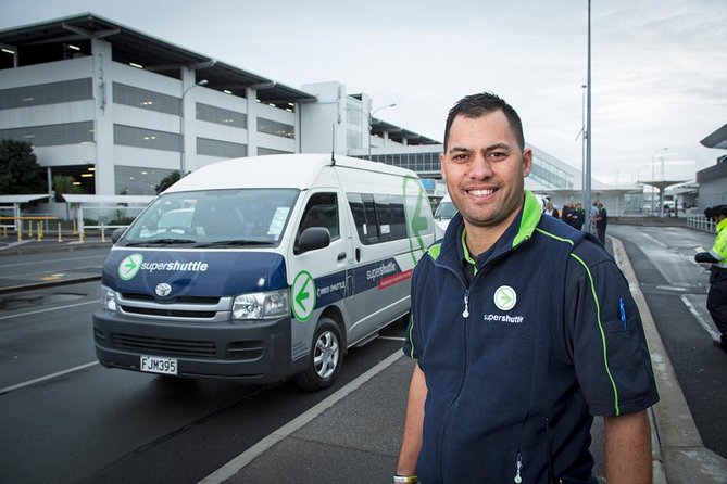 Arrival Transfer: Auckland Airport to Auckland Central City Centre - The ride from Māngere to Auckland City Centre