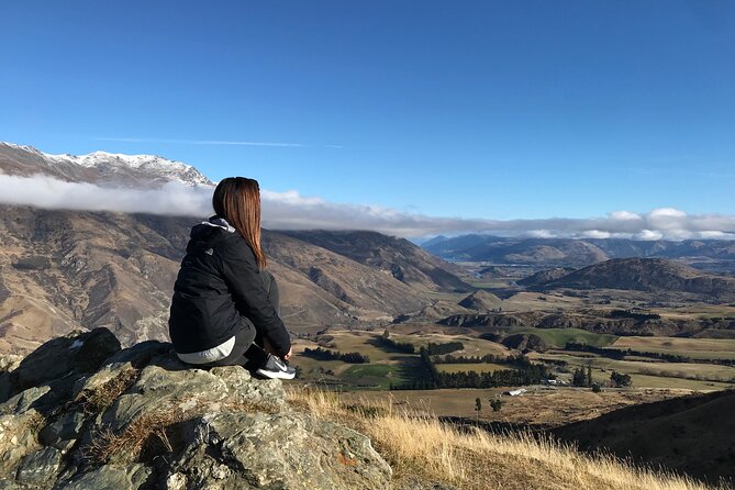 Arrowtown and Wanaka Highlights Tour from Queenstown - The Crown Range road delivers the first big views