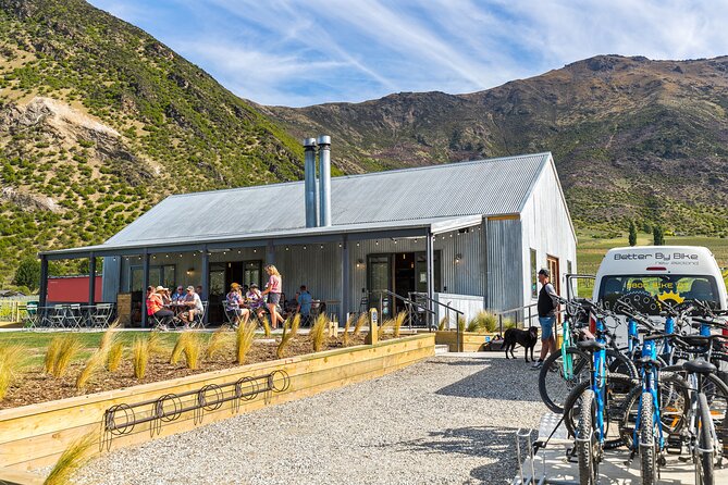 Arrowtown Mountain Bike Hire - Why a self-guided Arrowtown ride works so well