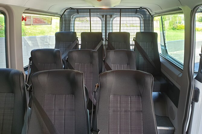 Auckland Airport Private Transfers in a Luxury Minibus - The ride can become a gentle introduction to New Zealand