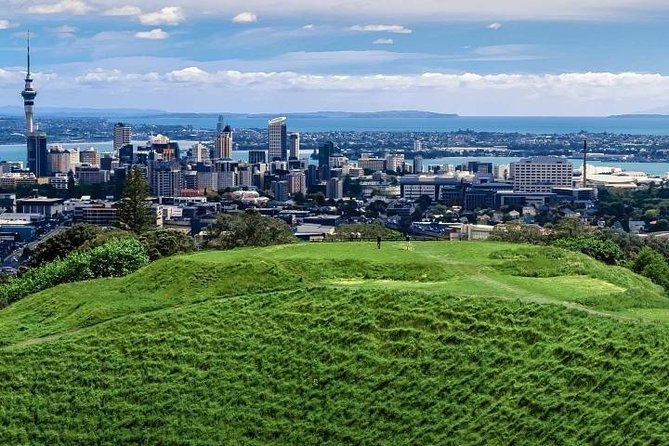 Auckland City Private Tour for Couples. Be chauffeur driven with added extras. - Bastion Point connects views with Māori history