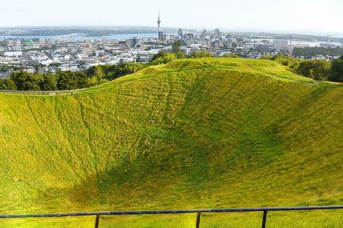 Auckland City Tour — One Day The Ultimate Auckland Experience - Why this Auckland day tour works well