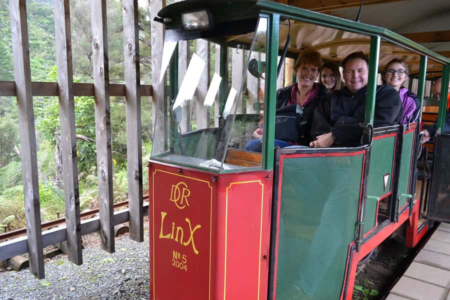 Auckland: Coromandel Day Tour including Hot Water Beach - Who Will Enjoy This Day Most