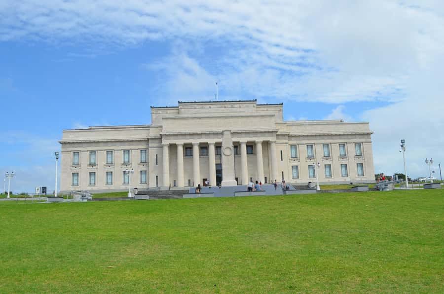 Auckland: Full-Day City Highlights Tour - Auckland Domain, the Museum, and Wintergardens