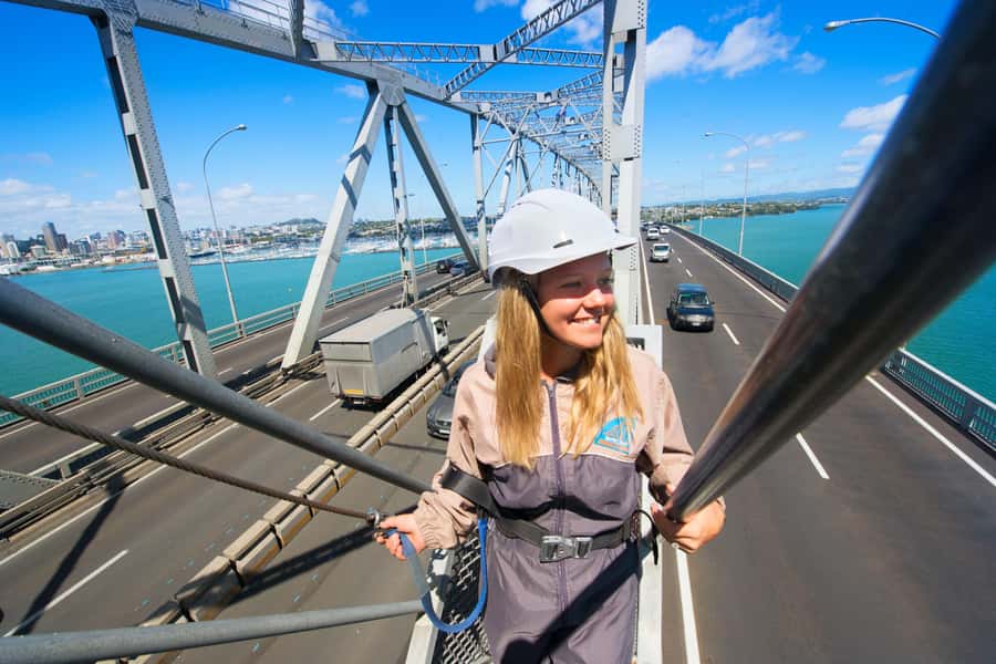 Auckland Harbor Bridge: Bridge Climb - Walking under and around the bridge