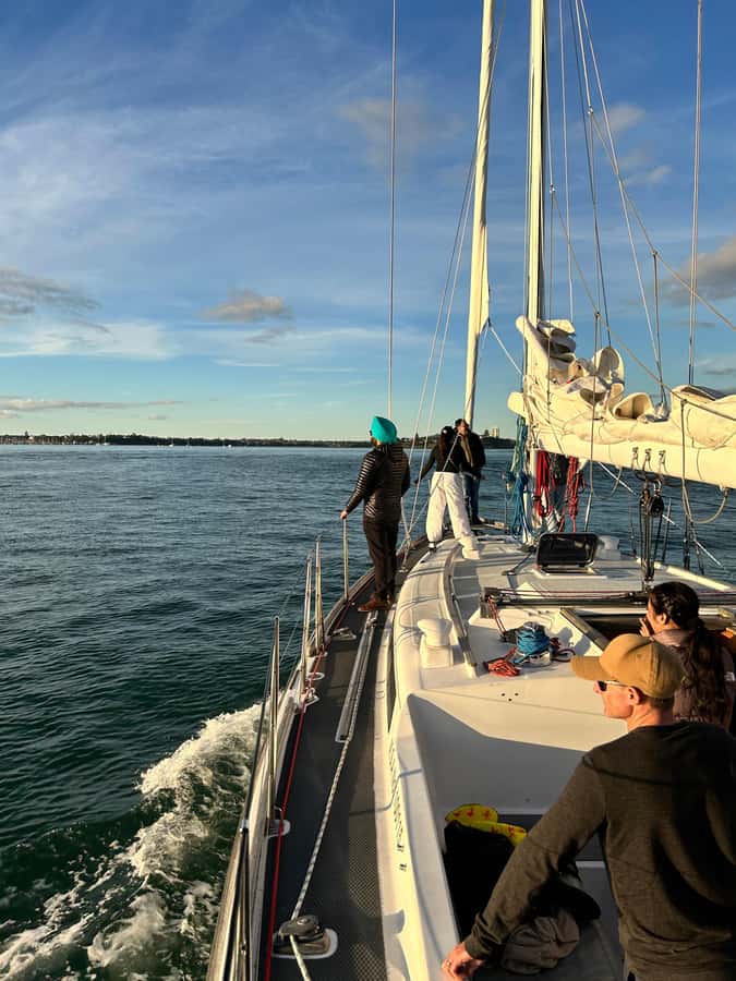 Auckland Harbour 1.5-Hour Sailing Cruise - Sailing beneath the Harbour Bridge