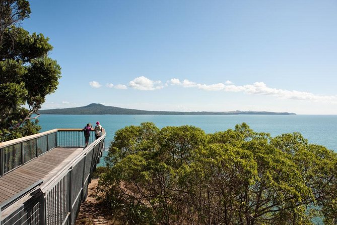 Auckland Māori Culture Experience - Private Tour - Bastion Point and Auckland’s contested coast