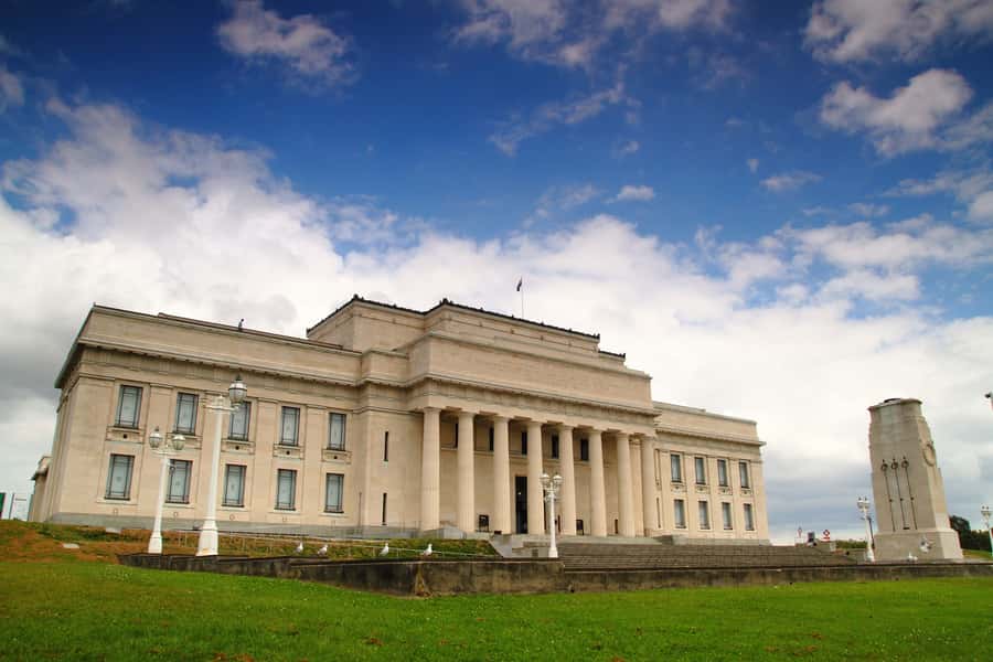 Auckland Scenic Half-Day City Sightseeing Tour - A four-hour introduction that shows Auckland in layers