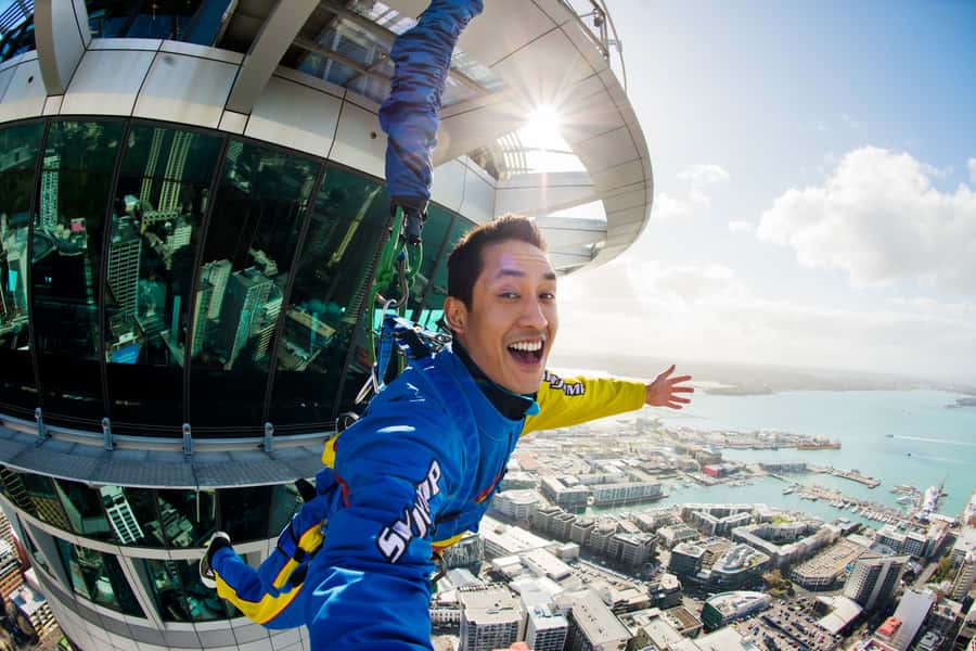 Auckland: SkyJump with Sky Tower Entry Ticket - The Sky Tower jump is all about the first step