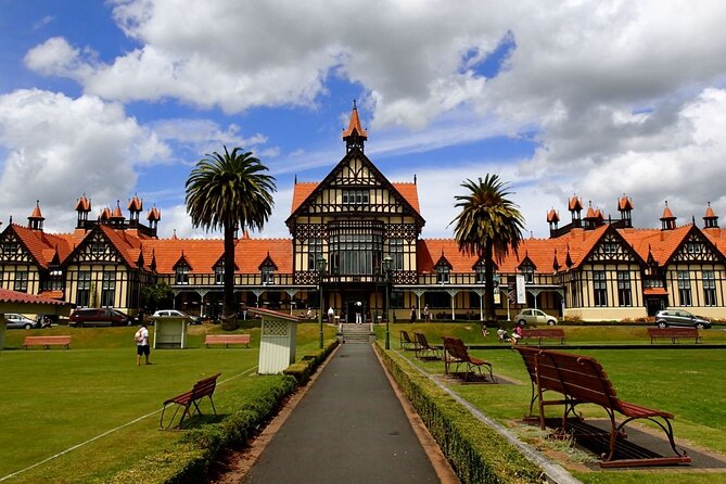 Auckland to Rotorua, Hobbiton and Waitomo 1 Way Small Group Tour - Practical advice before you book
