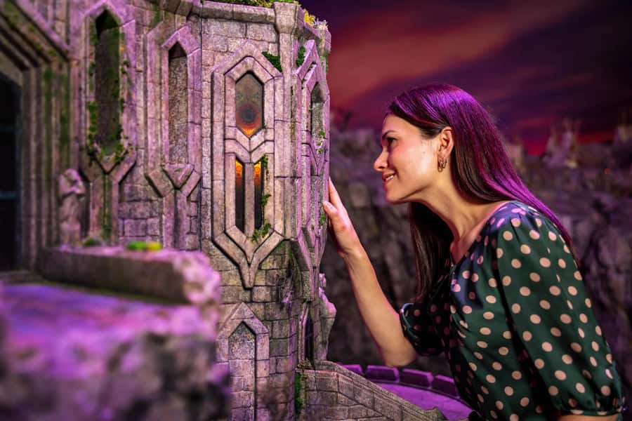 Auckland: Wētā Workshop Unleashed Guided Tour Ticket - Fantasy, sci-fi, and horror in three set pieces