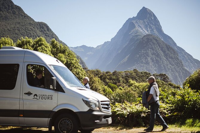 Award Winning Milford Sound Full Day Tour & Cruise from Te Anau - Why leaving from Te Anau makes sense