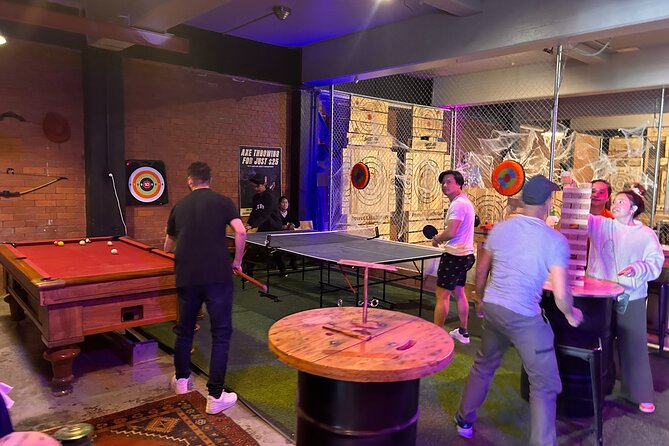 Axe Throwing Lesson and Tournament - From practice to a friendly tournament