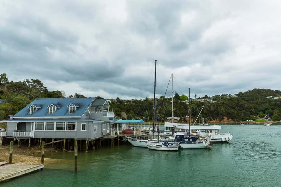 Bay of Islands: 1 Hour Scenic Bay of Islands Tour - Key points at a glance
