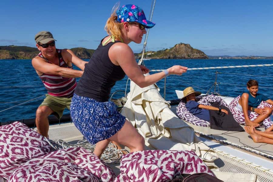 Bay of Islands 2-Hour Sundowner Evening Sailing Cruise - The sheltered swim stop