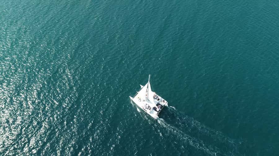 Bay of Islands 2-Hour Sundowner Evening Sailing Cruise - The crew makes the difference