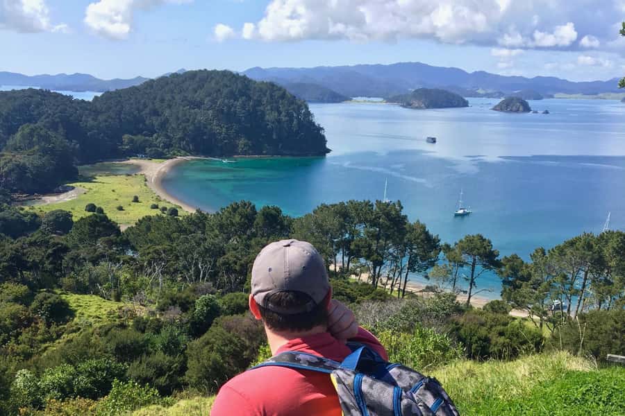 Bay of Islands: 4.5 Hour Day Cruise and Island Getaway Tour - Booking, cancellation, and timing