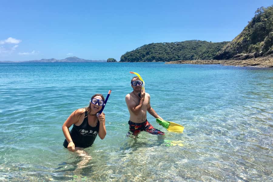 Bay of Islands: 4.5 Hour Day Cruise and Island Getaway Tour - The second island stop: time to choose your pace