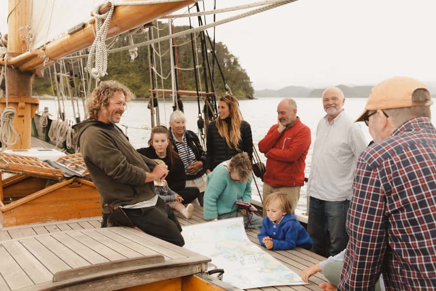 Bay of Islands: Late Afternoon Sailing Cruise - What to wear and bring