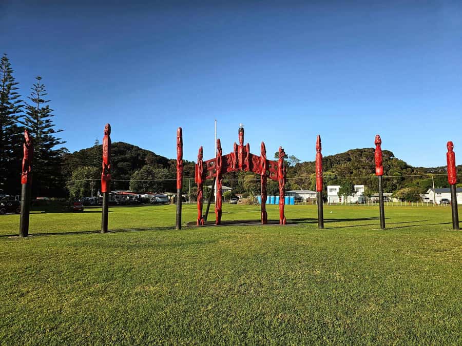 Bay of Islands - Mini Tour (75-90 mins) - Haruru Waterfalls and the feel of the spray