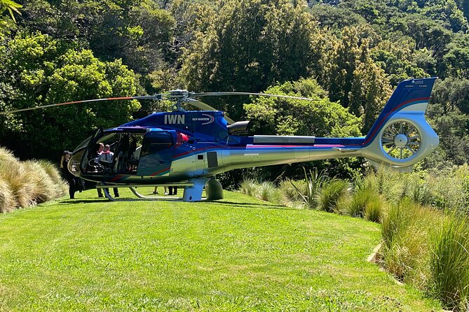 Bay of Many Coves, Marlborough Sounds- Heli-lunch from Wellington - Who should book this experience?