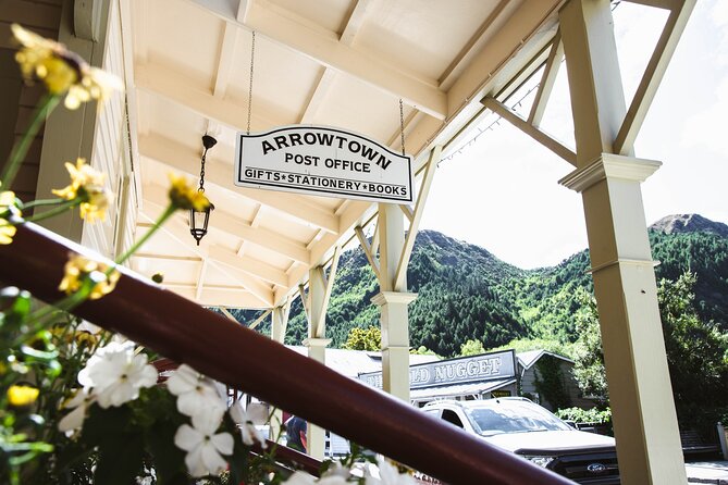 Best of Queenstown Guided Tour with Wine Tasting & Boat Cruise - What the $127.90 price gets you
