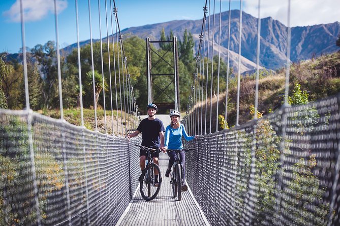 Bike The Wineries (Full-Day) - Bike & Wine Tour - Gibbston Tavern for pizza and a practical lunch stop
