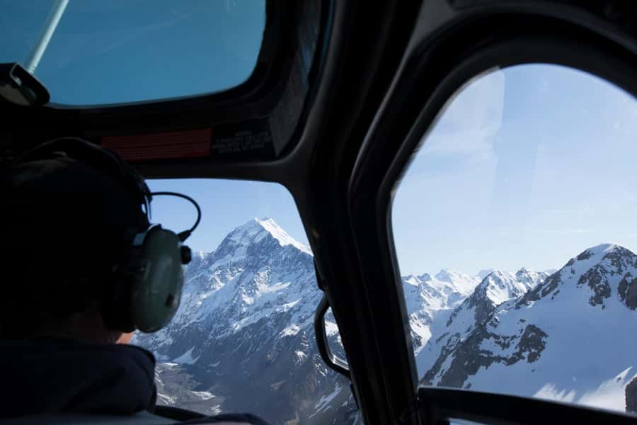 Canterbury: Mount Aorak/Cook Sightseeing Helicopter Flight - From Mount Cook Airport toward Aoraki