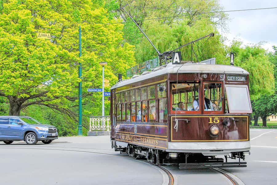 Christchurch: Hop-On Hop-Off Tour by Vintage Tram - Planning a one-day route that actually works