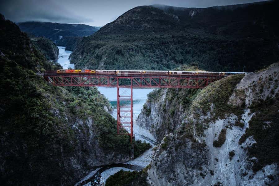 Christchurch to Franz Josef 1 Way Tour inc TranzAlpine Train - Greymouth lunch and the handoff to the road guide
