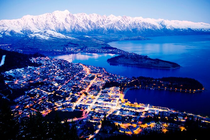 Christchurch to Queenstown via Lake Tekapo and Mt Cook (1 way) - Lake Pukaki and the first Mount Cook views