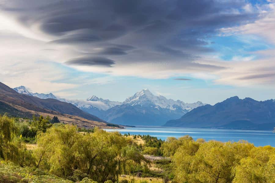 Christchurch: to Queenstown via Mt Cook 1 Way Tour - Why this route works better than a plain bus transfer