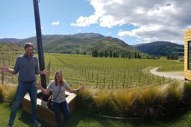 Classic Wanaka Wine Tour - Guides make the difference between a tasting and a tour