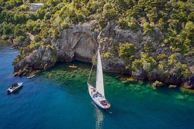 Classical Sailing - Māori Rock Carvings -Taupo Sailing Adventures - The classic yacht and the catamaran question