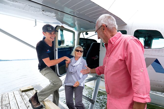 Crater Lakes Scenic Flight with Natural Hot Pool Bathing by Floatplane - Weather and cancellation details you should take seriously