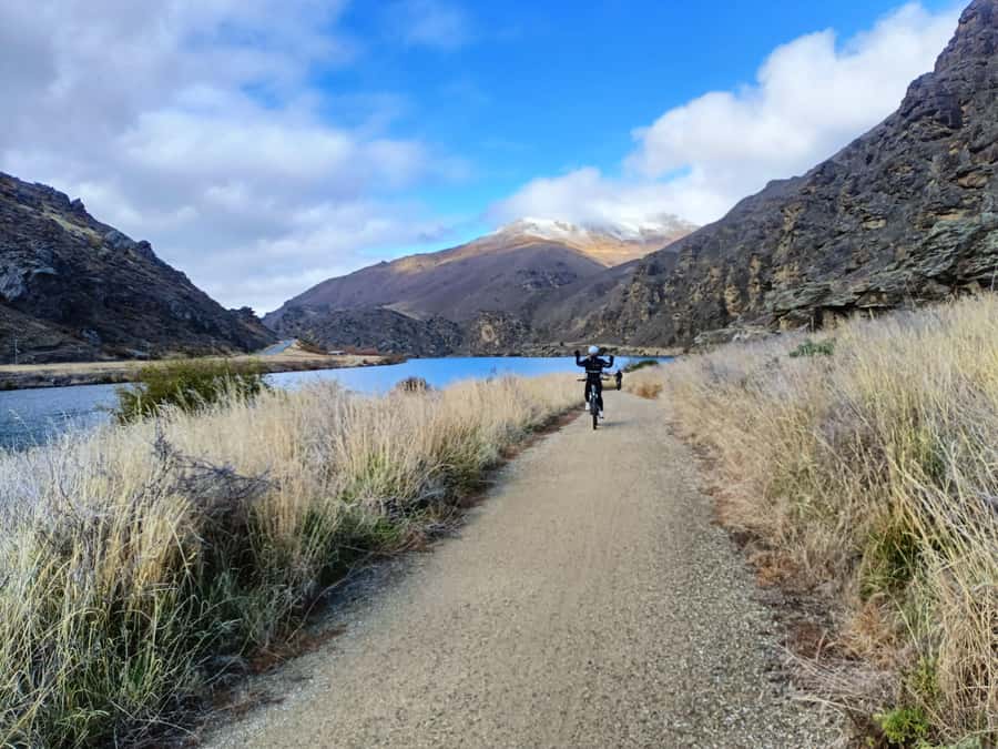Cromwell: Lake Dunstan Trail Bike Rental and Luxury Shuttle - Bike choices and what I would pick