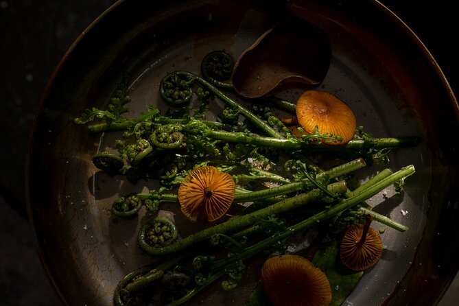 Cultural Experience & Seasonal Māori Cuisine at Te Pā Tū - The three-course seasonal fusion feast