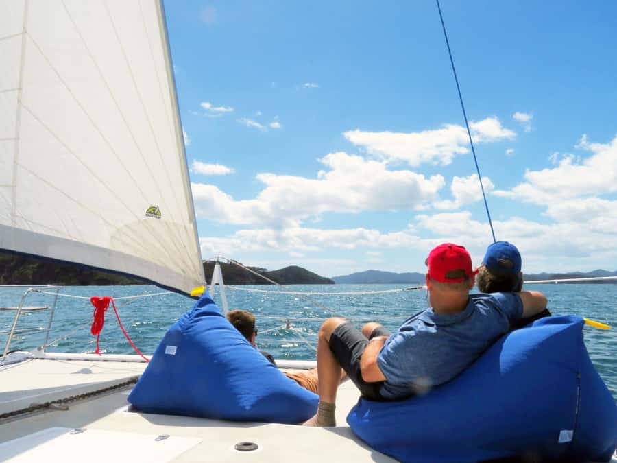 Day Sailing Charter on Catamaran with Lunch : Bay Of Islands - Key points at a glance