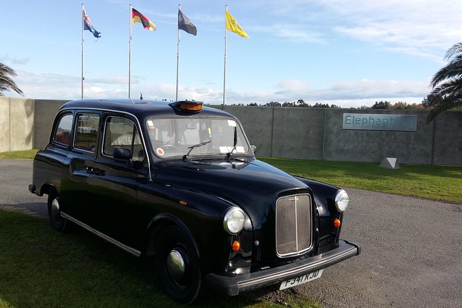 Deco City Black Cab Tours and Shuttles - Napier Hill delivers the broad city views