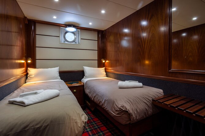 Doubtful Sound Overnight Cruise - Why the overnight trip earns its place in Fiordland
